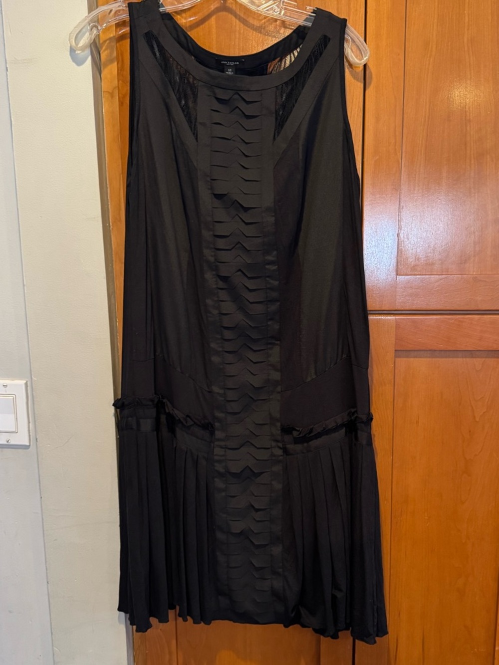 Ann Taylor Black Sleeveless Ruffled drop waist dress